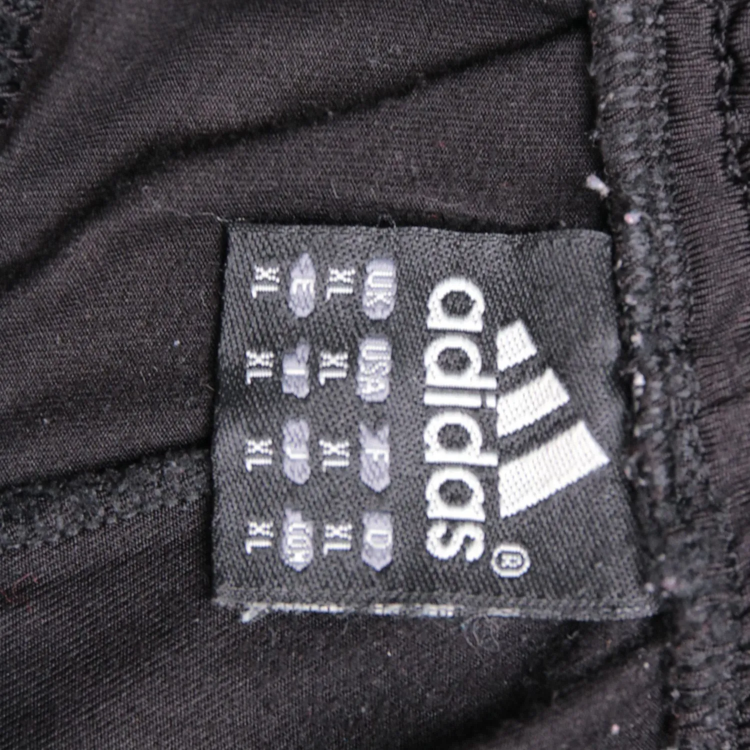 шорты Adidas