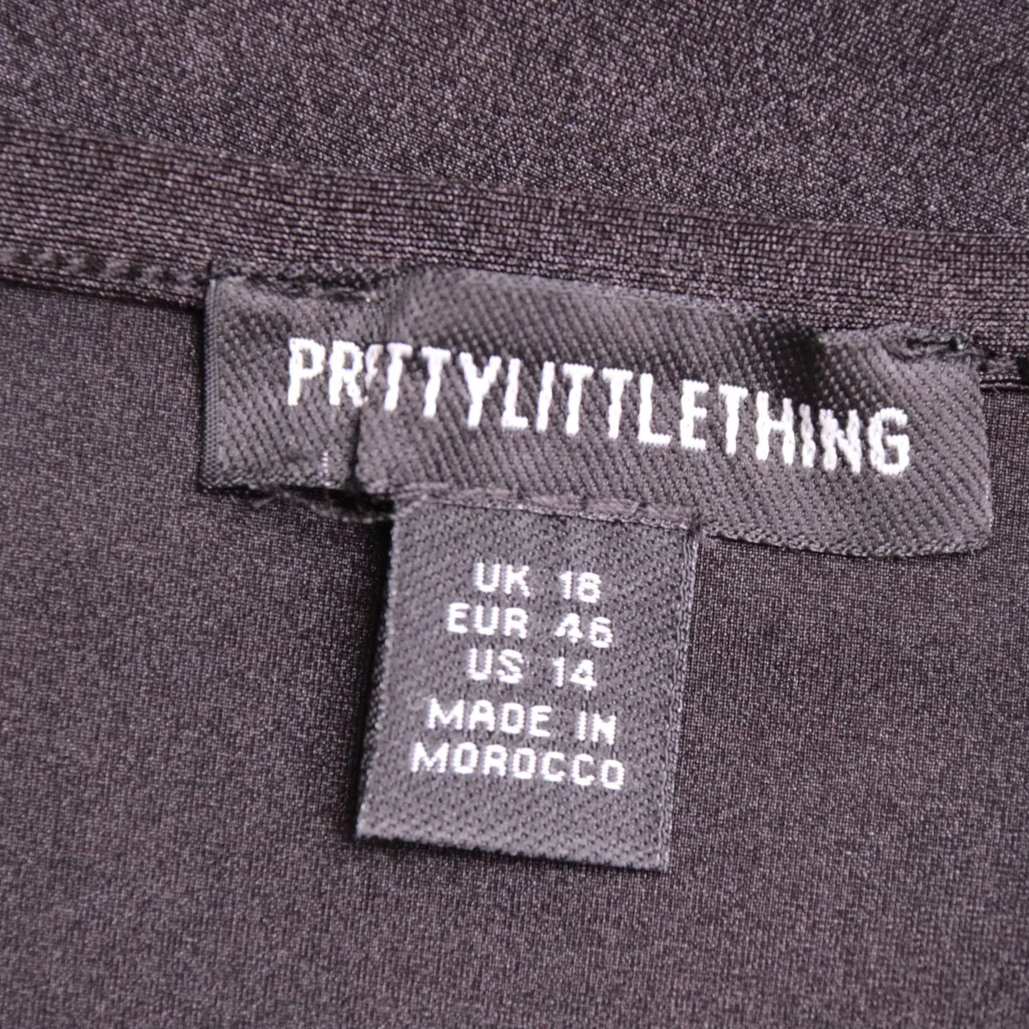 Чёрное платье PrettyLittleThing облегающего кроя, размер 50 (L/XL)